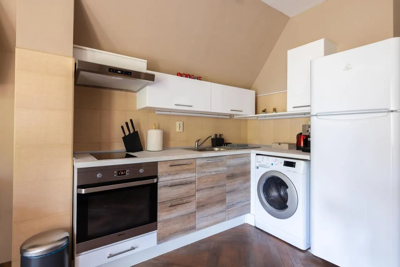 Quiet & Modern Maisonette Varna