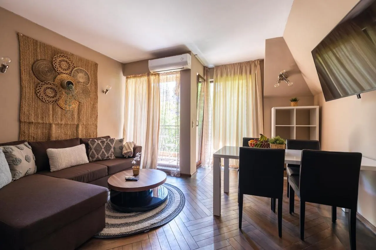 Quiet & Modern Maisonette Varna