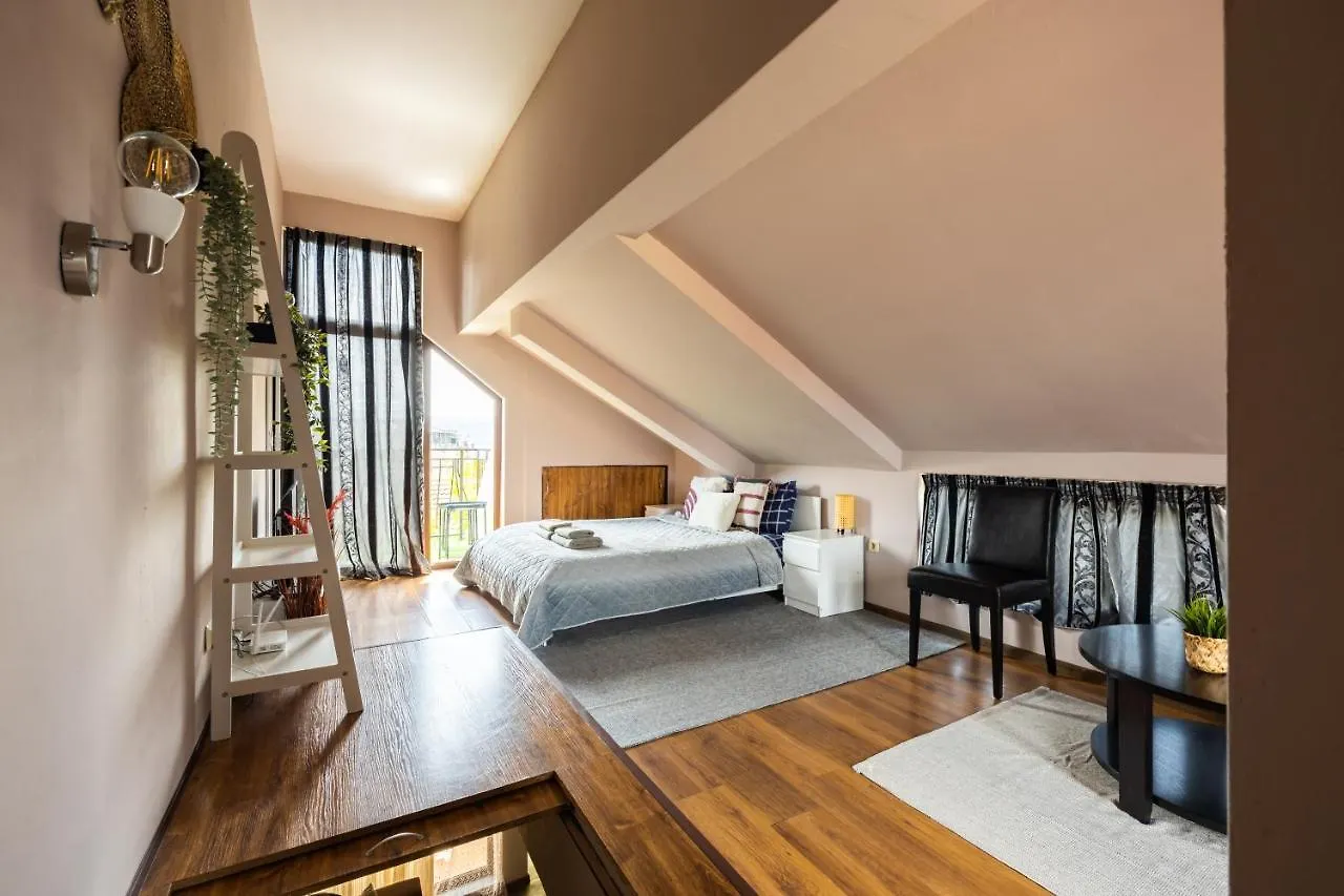 Apartment Quiet & Modern Maisonette Varna